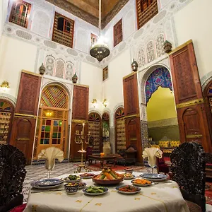 Riad Ibn Khaldoun, Fès